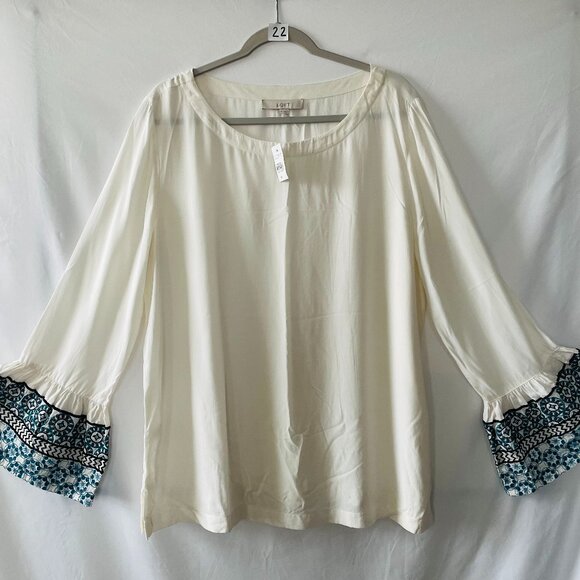NWT Ann Taylor Loft Womens Cream Bell Sleeve Round Neck Blouse Top Size X-Large - Picture 1 of 14